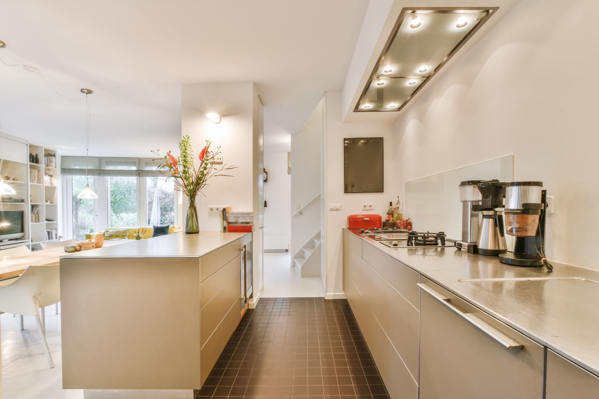 cozy-kitchen-zone-2025-02-10-04-53-14-utc.jpg